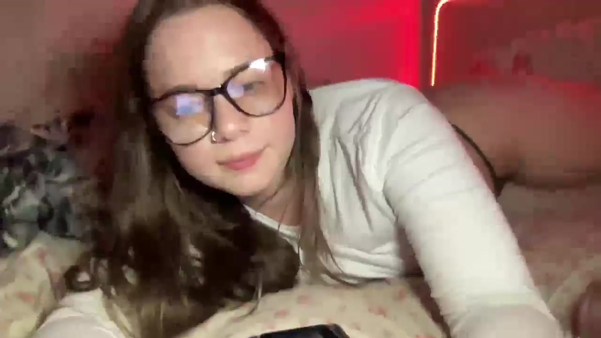 Gallery image thumbnail from Madisonfoxx69's myfreecams stream on, 11/07/2025, 04:22 image 20 of 20