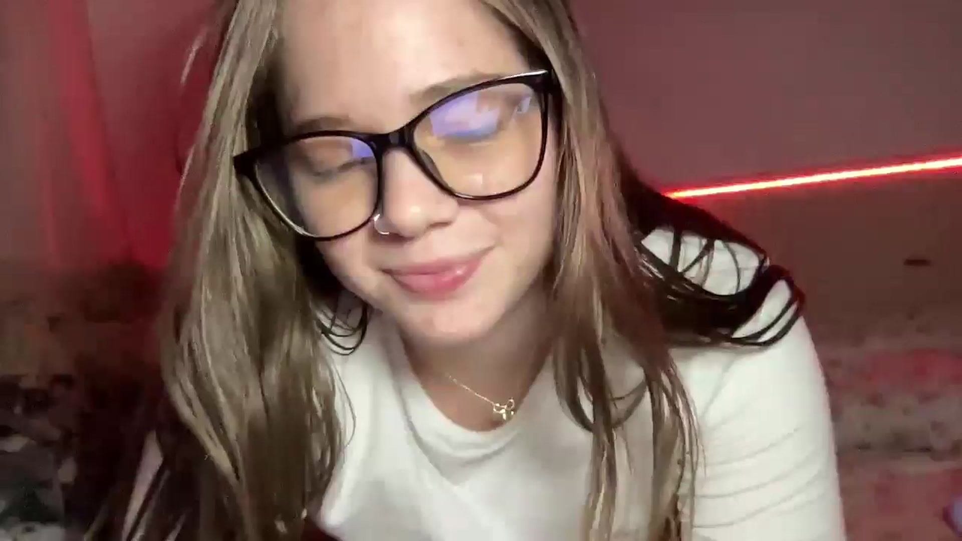 Gallery image thumbnail from Madisonfoxx69's myfreecams stream on, 11/07/2025, 06:19 image 6 of 20