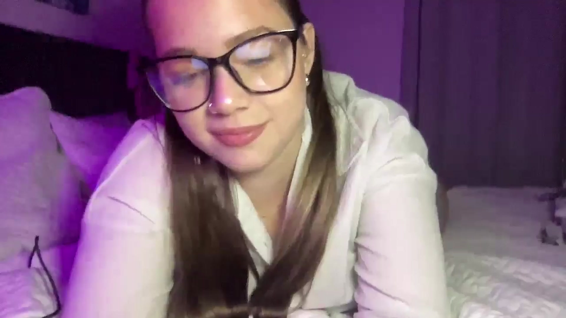 Gallery image thumbnail from Madisonfoxx69's myfreecams stream on, 11/10/2025, 04:15 image 19 of 20