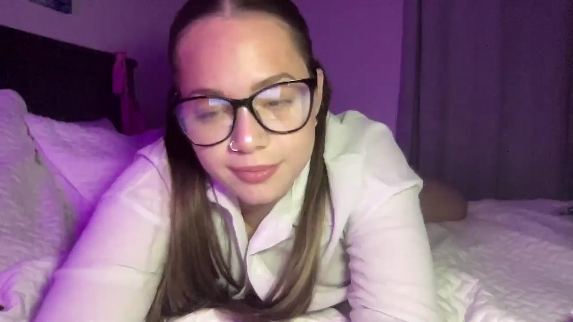 Gallery image thumbnail from Madisonfoxx69's myfreecams stream on, 11/10/2025, 04:32 image 18 of 20