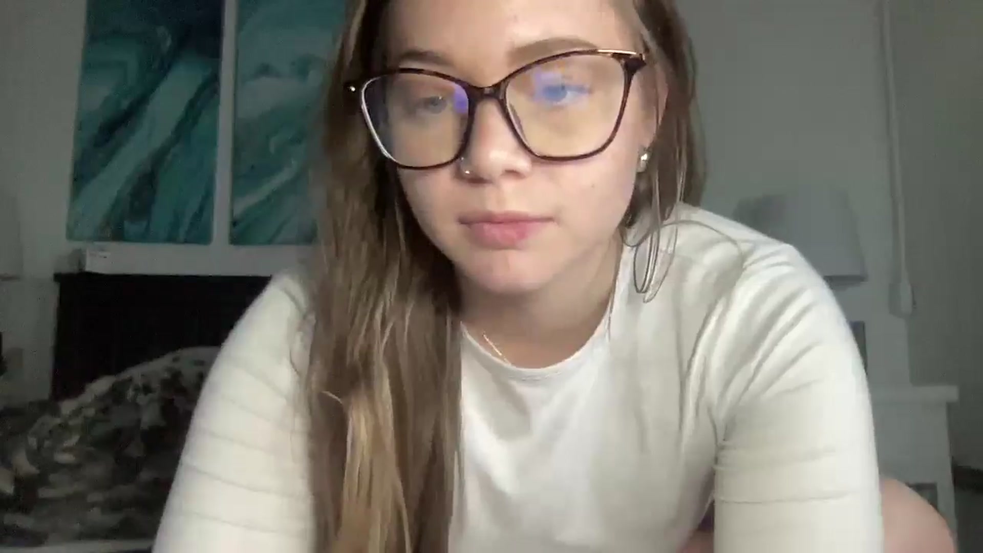 Gallery image thumbnail from Madisonfoxx69's myfreecams stream on, 11/19/2025, 06:13 image 12 of 20