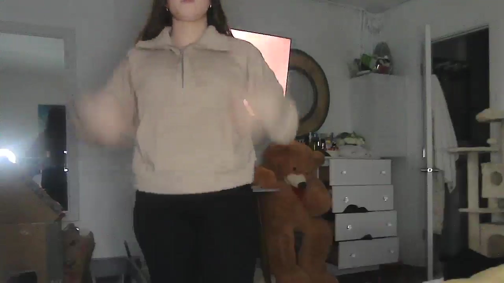 Gallery image thumbnail from Madisonfoxx69's myfreecams stream on, 11/26/2025, 03:28 image 6 of 20