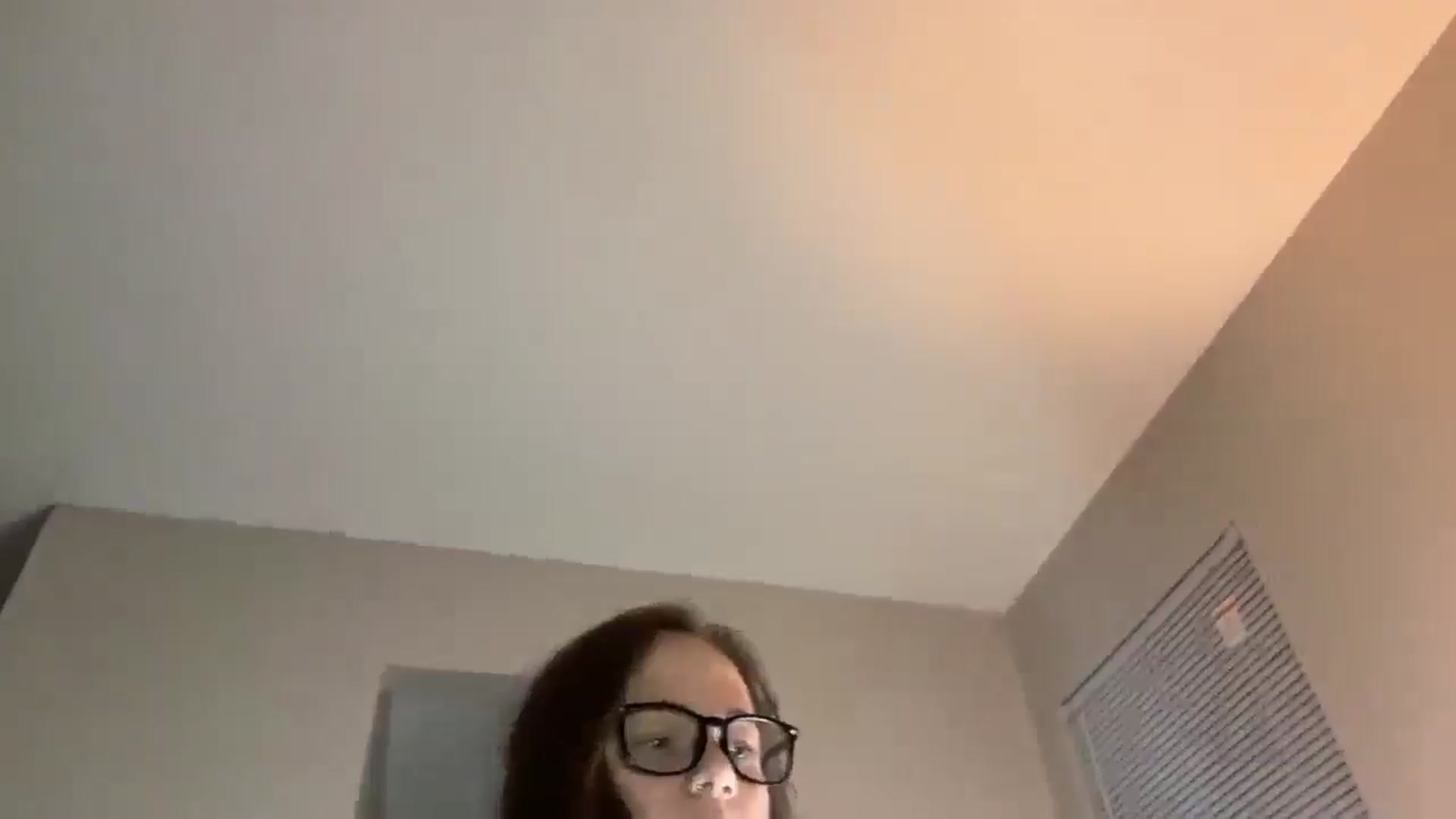 Gallery image thumbnail from Madisonfoxx69's myfreecams stream on, 12/27/2025, 03:35 image 12 of 20