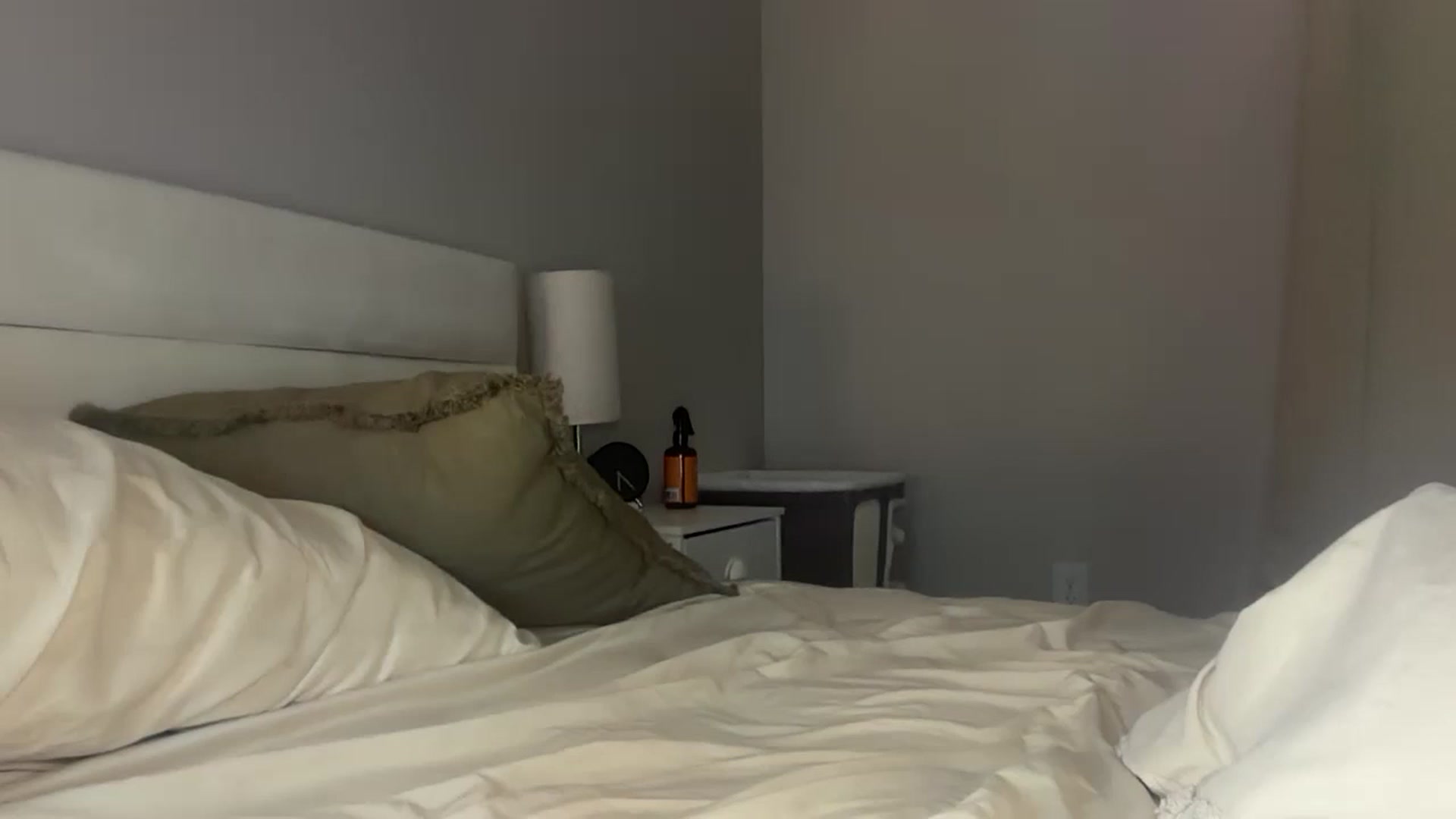 Gallery image thumbnail from Madisonfoxx69's myfreecams stream on, 01/15/2026, 02:36 image 8 of 20