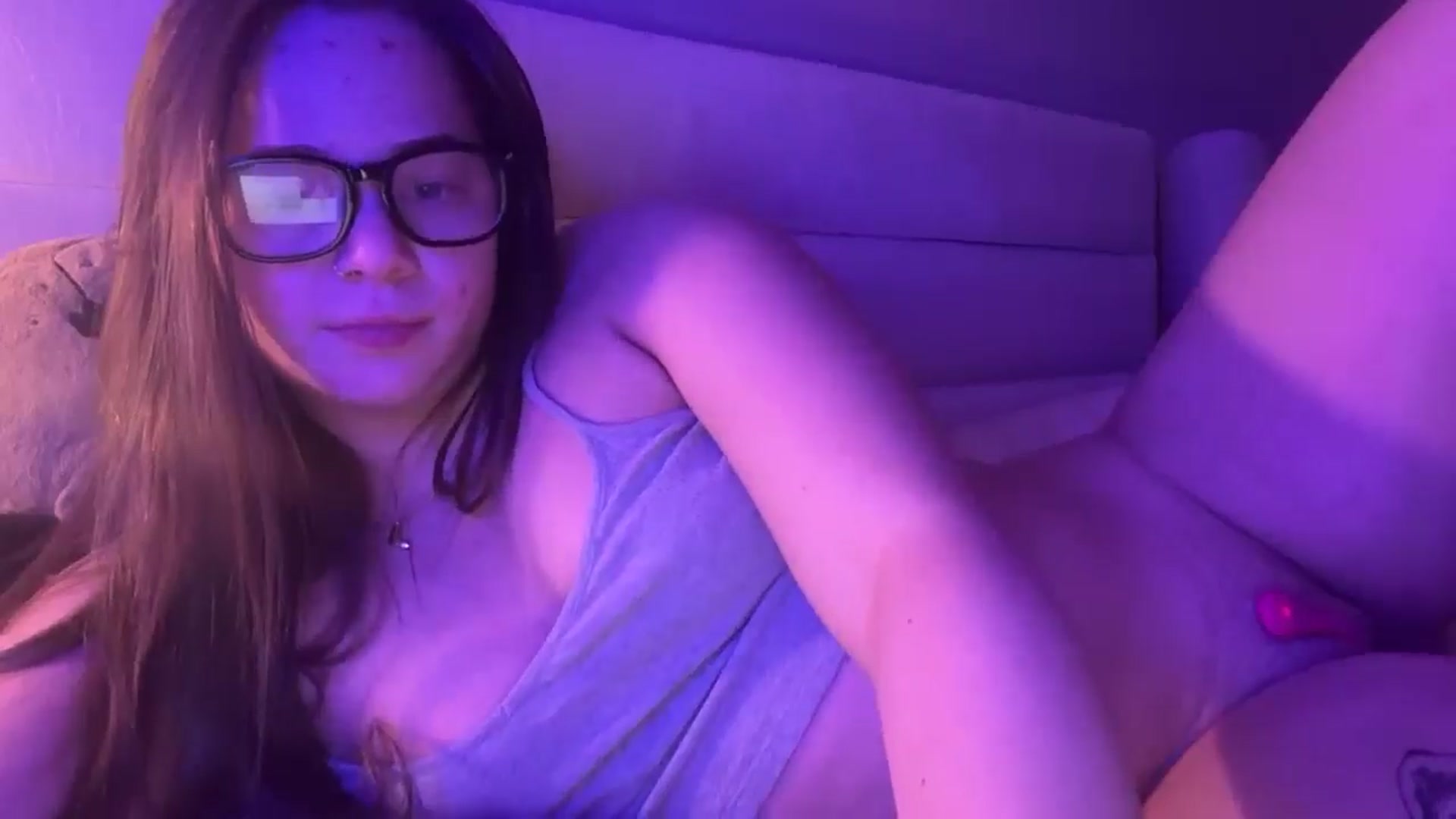 Gallery image thumbnail from Madisonfoxx69's myfreecams stream on, 01/23/2026, 06:52 image 16 of 20