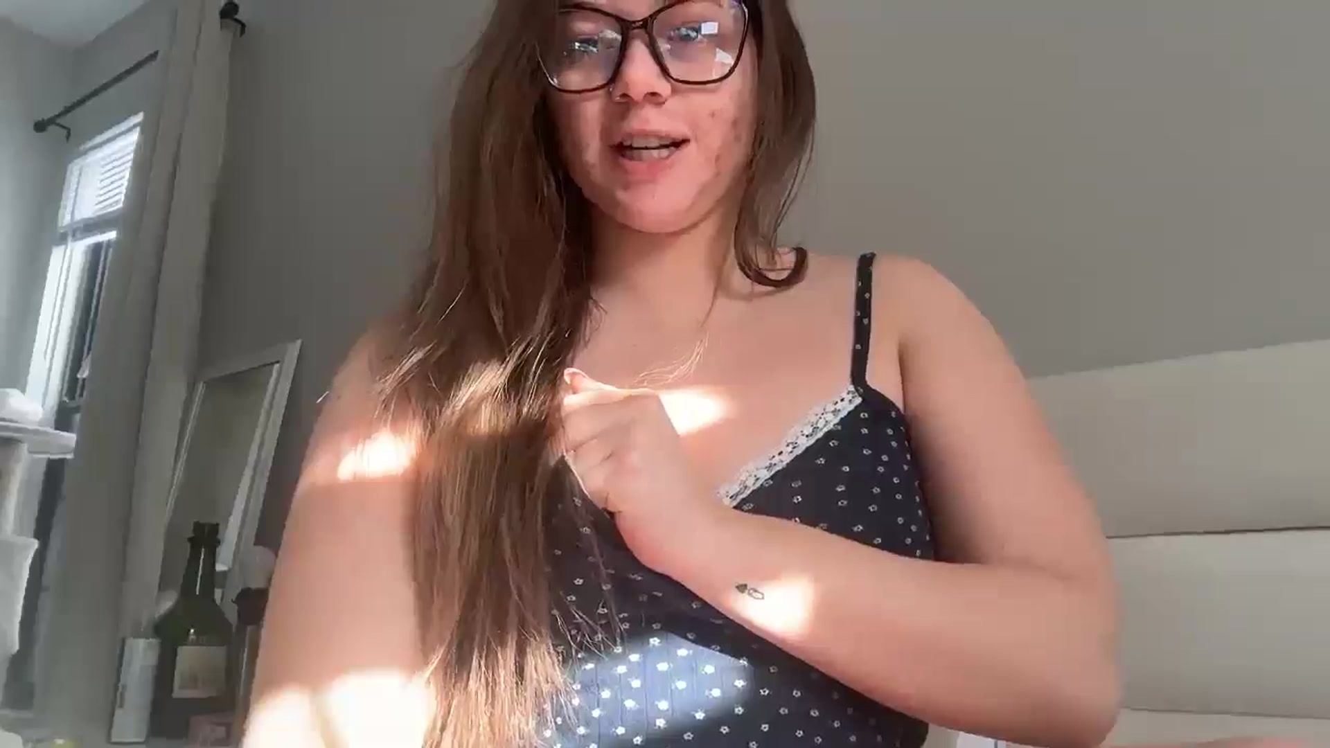 Gallery image thumbnail from Madisonfoxx69's myfreecams stream on, 01/26/2026, 20:49 image 20 of 20