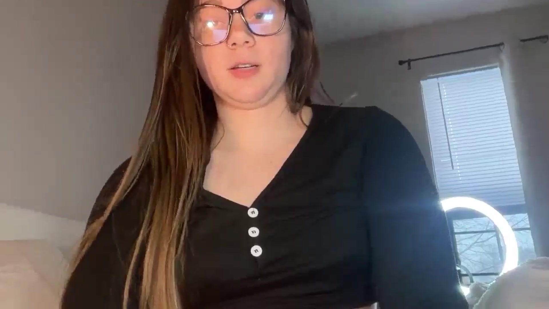 Gallery image thumbnail from Madisonfoxx69's myfreecams stream on, 02/02/2026, 21:53 image 20 of 20