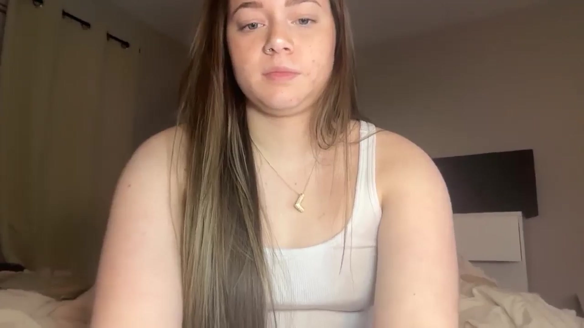 Gallery image thumbnail from Madisonfoxx69's myfreecams stream on, 02/04/2026, 04:12 image 19 of 20