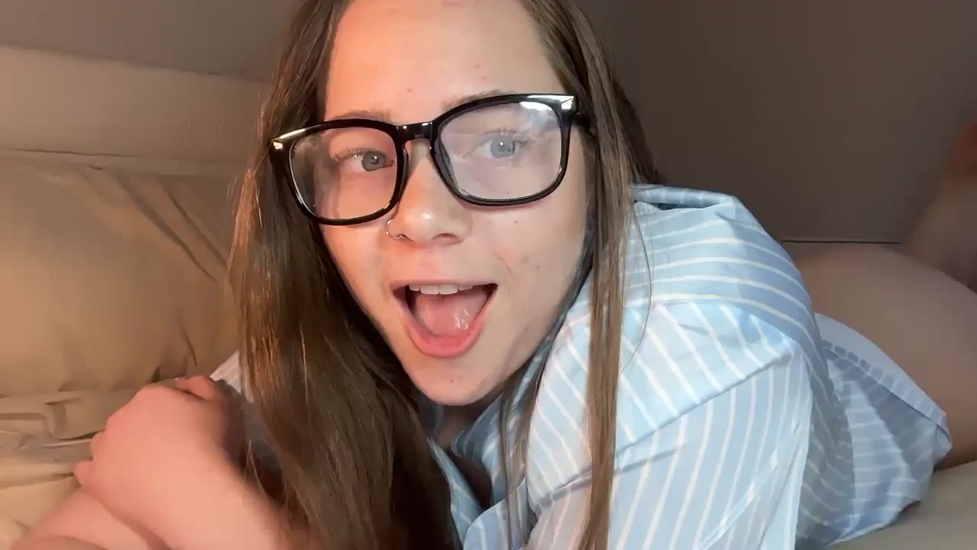 Gallery image thumbnail from Madisonfoxx69's myfreecams stream on, 02/06/2026, 22:29 image 19 of 20