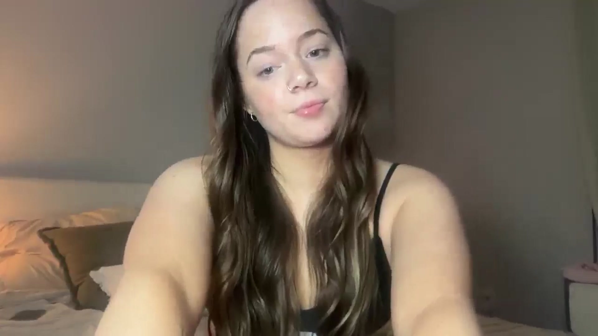Gallery image thumbnail from Madisonfoxx69's myfreecams stream on, 03/06/2026, 02:42 image 11 of 20