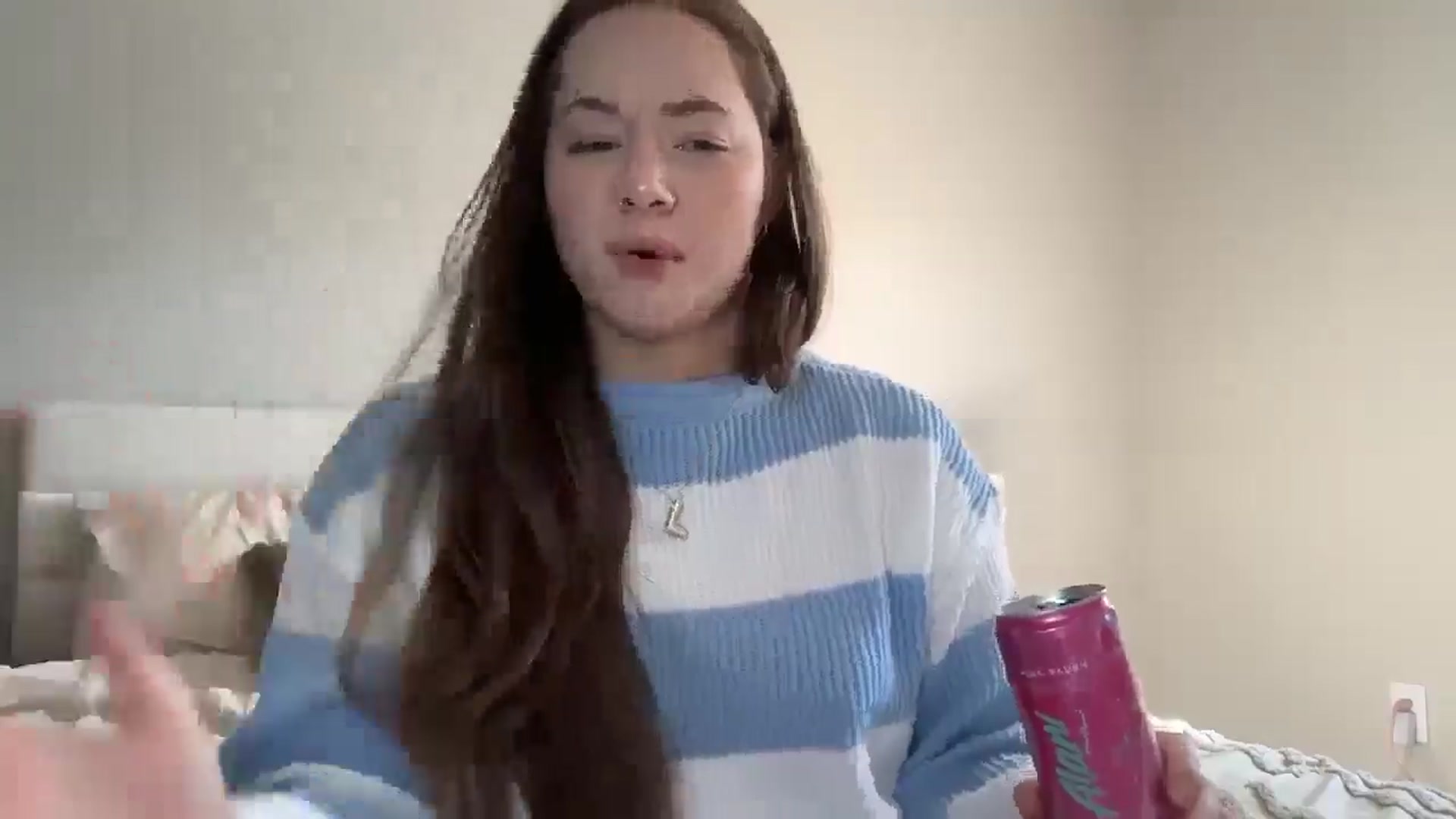 Gallery image thumbnail from Madisonfoxx69's myfreecams stream on, 03/08/2026, 20:51 image 10 of 20