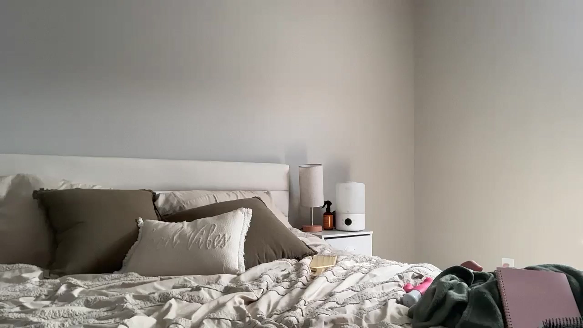 Gallery image thumbnail from Madisonfoxx69's myfreecams stream on, 03/13/2026, 20:08 image 9 of 20