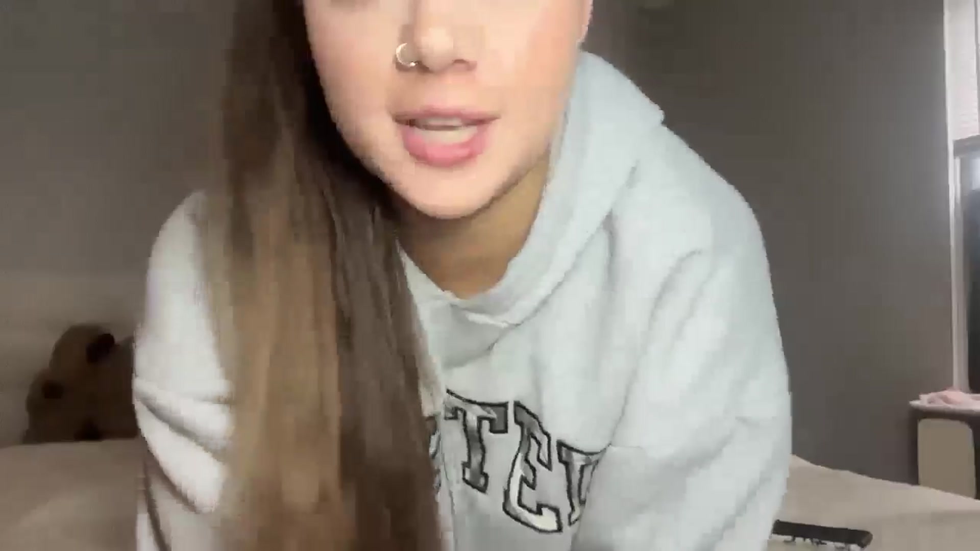 Gallery image thumbnail from Madisonfoxx69's myfreecams stream on, 03/16/2026, 20:18 image 19 of 20