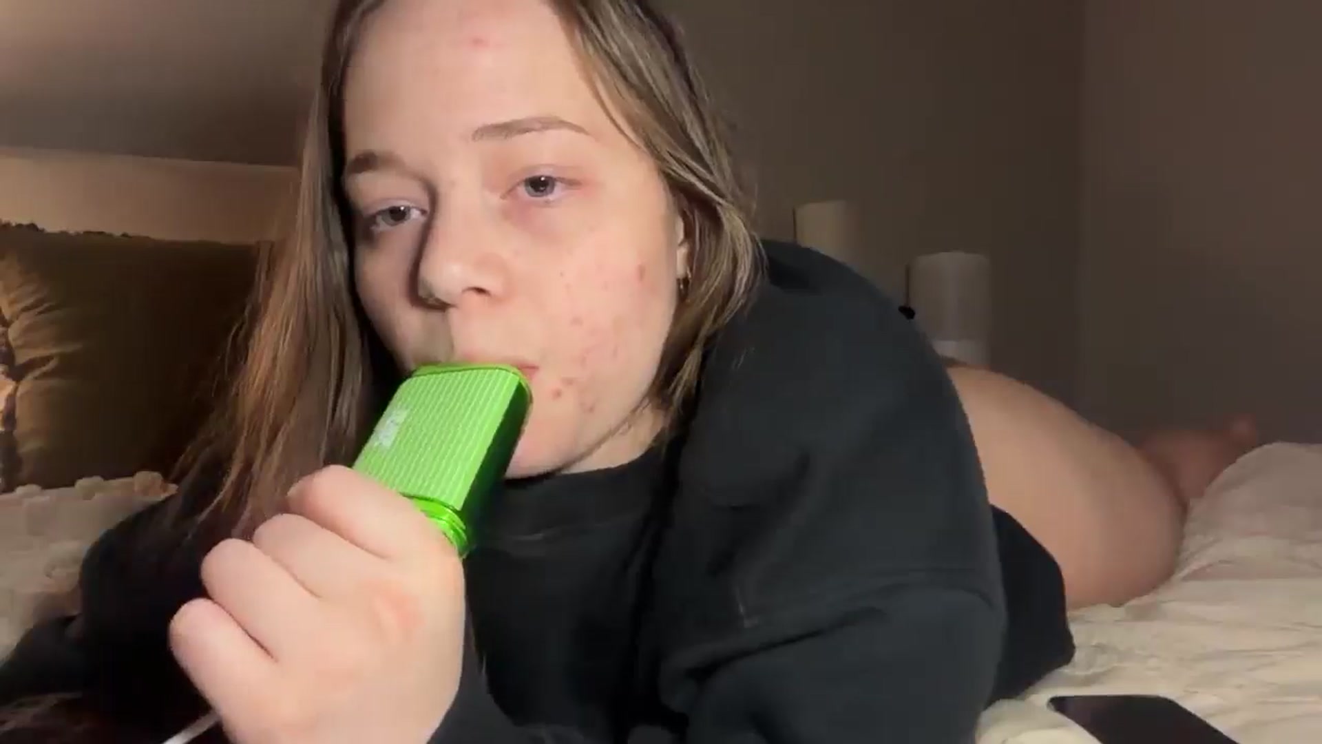 Gallery image thumbnail from Madisonfoxx69's myfreecams stream on, 03/25/2026, 05:03 image 8 of 20