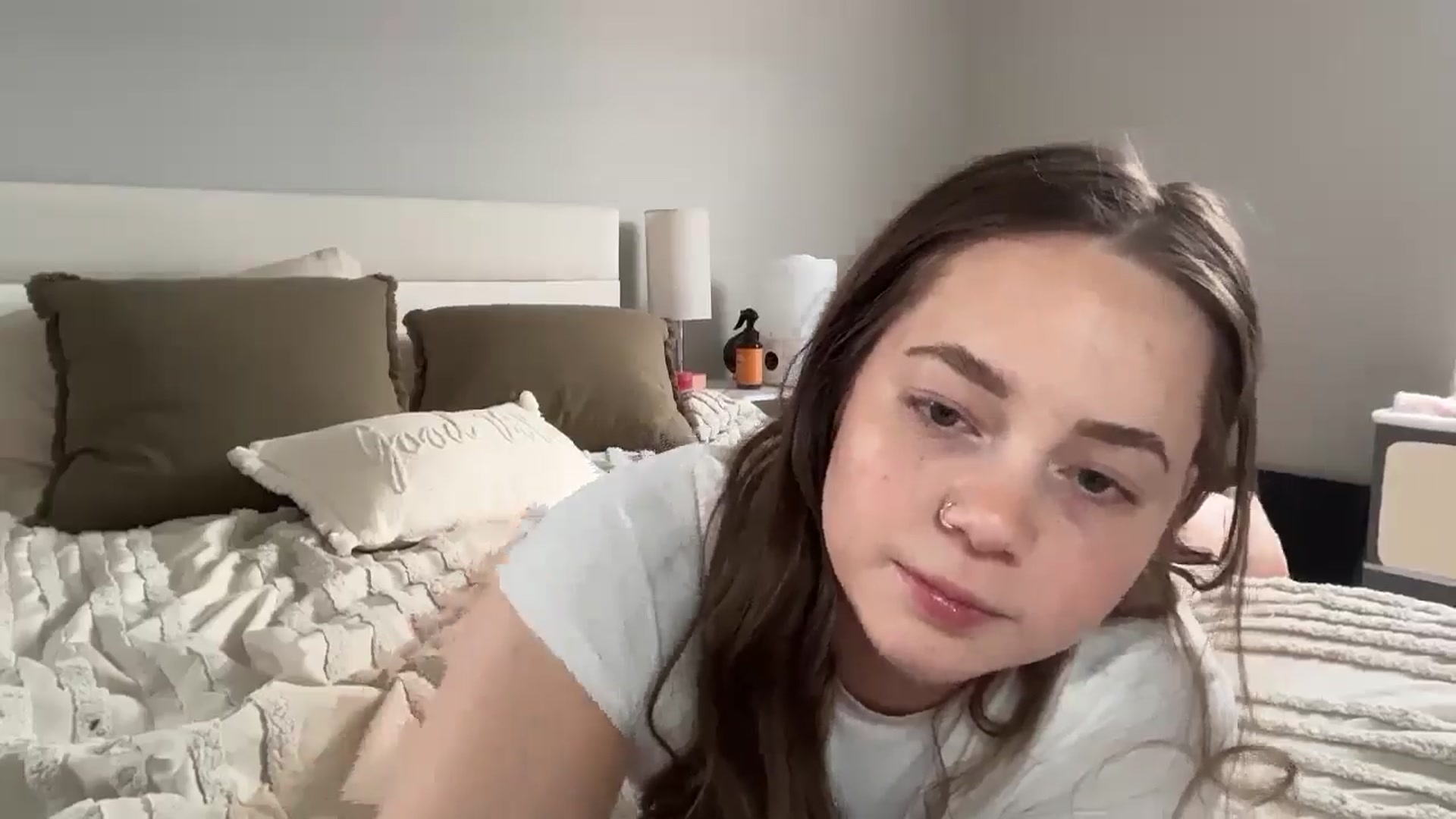 Gallery image thumbnail from Madisonfoxx69's myfreecams stream on, 03/25/2026, 18:10 image 16 of 20