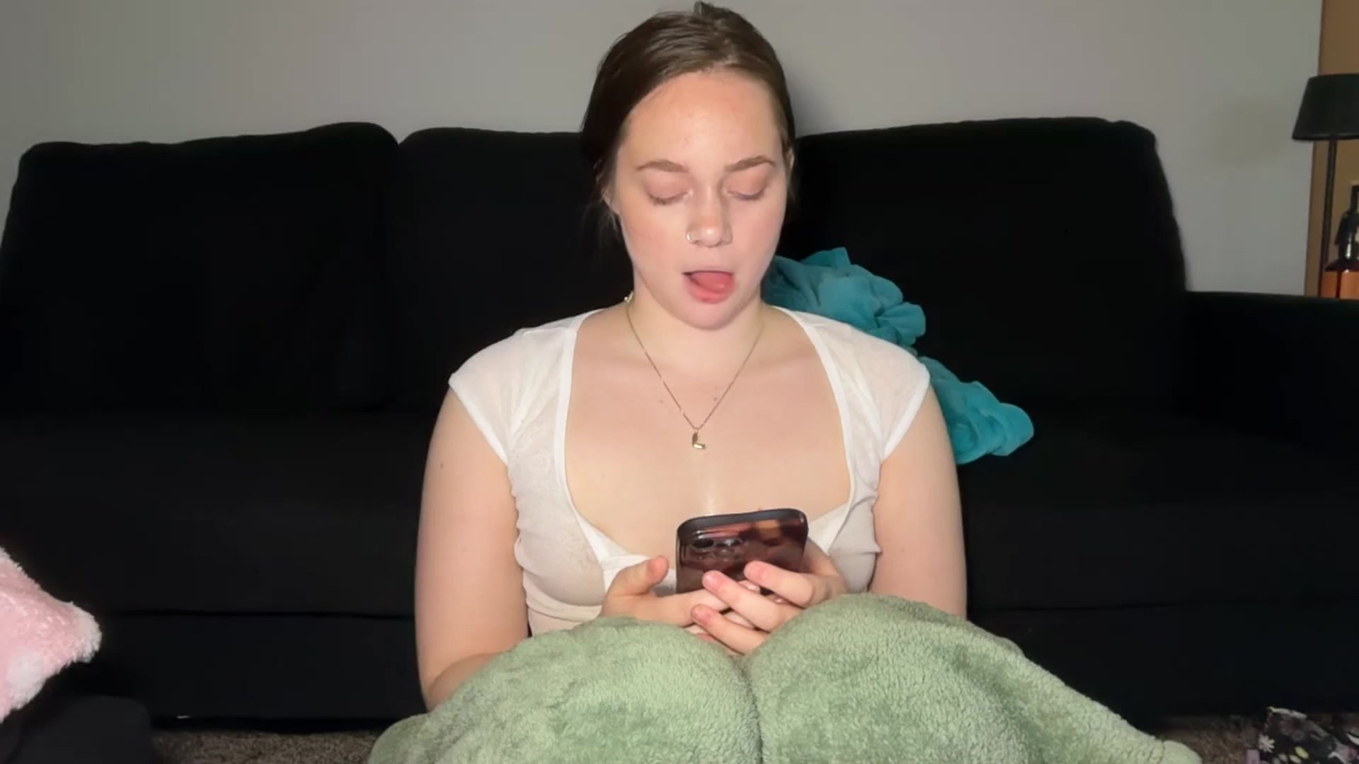 Gallery image thumbnail from Madisonfoxx69's myfreecams stream on, 05/04/2026, 24:16 image 1 of 20