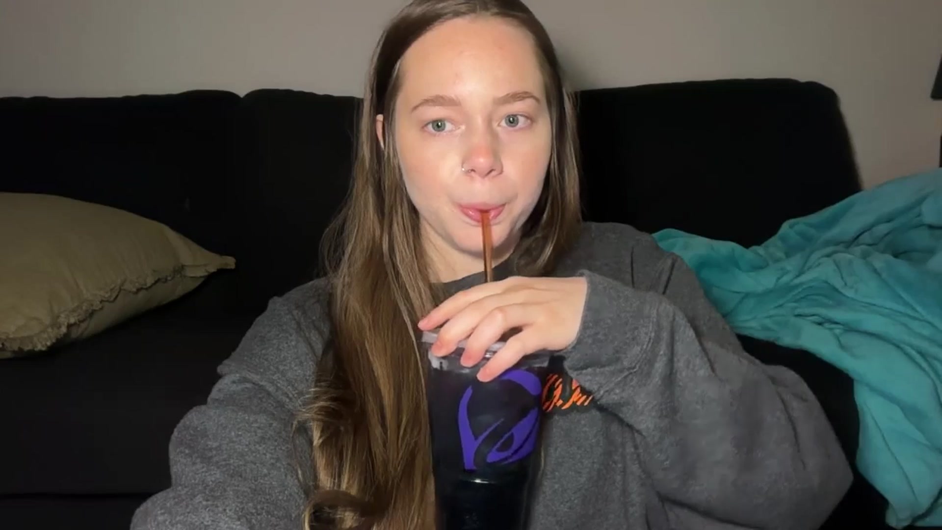 Gallery image thumbnail from Madisonfoxx69's myfreecams stream on, 05/04/2026, 01:16 image 6 of 20