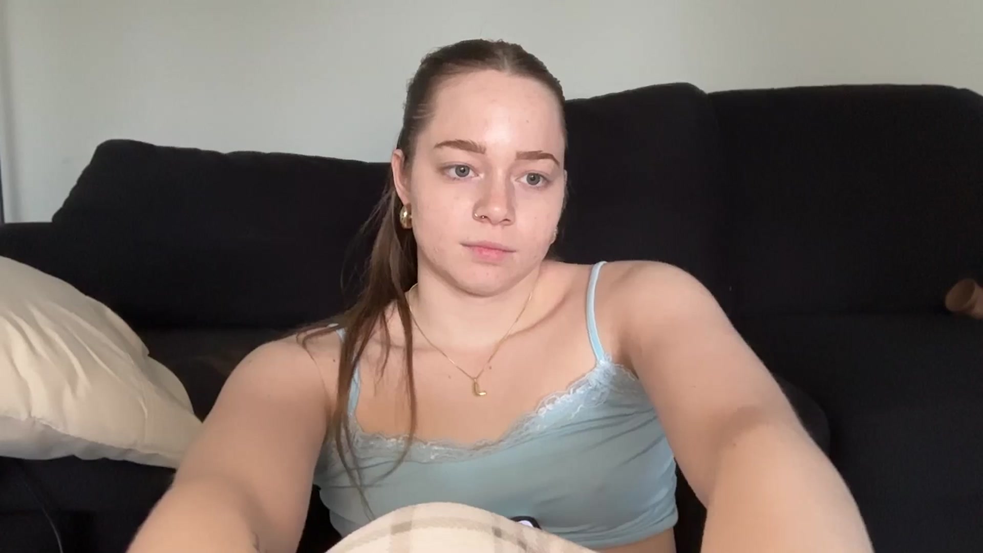 Gallery image thumbnail from Madisonfoxx69's myfreecams stream on, 05/05/2026, 19:30 image 19 of 20