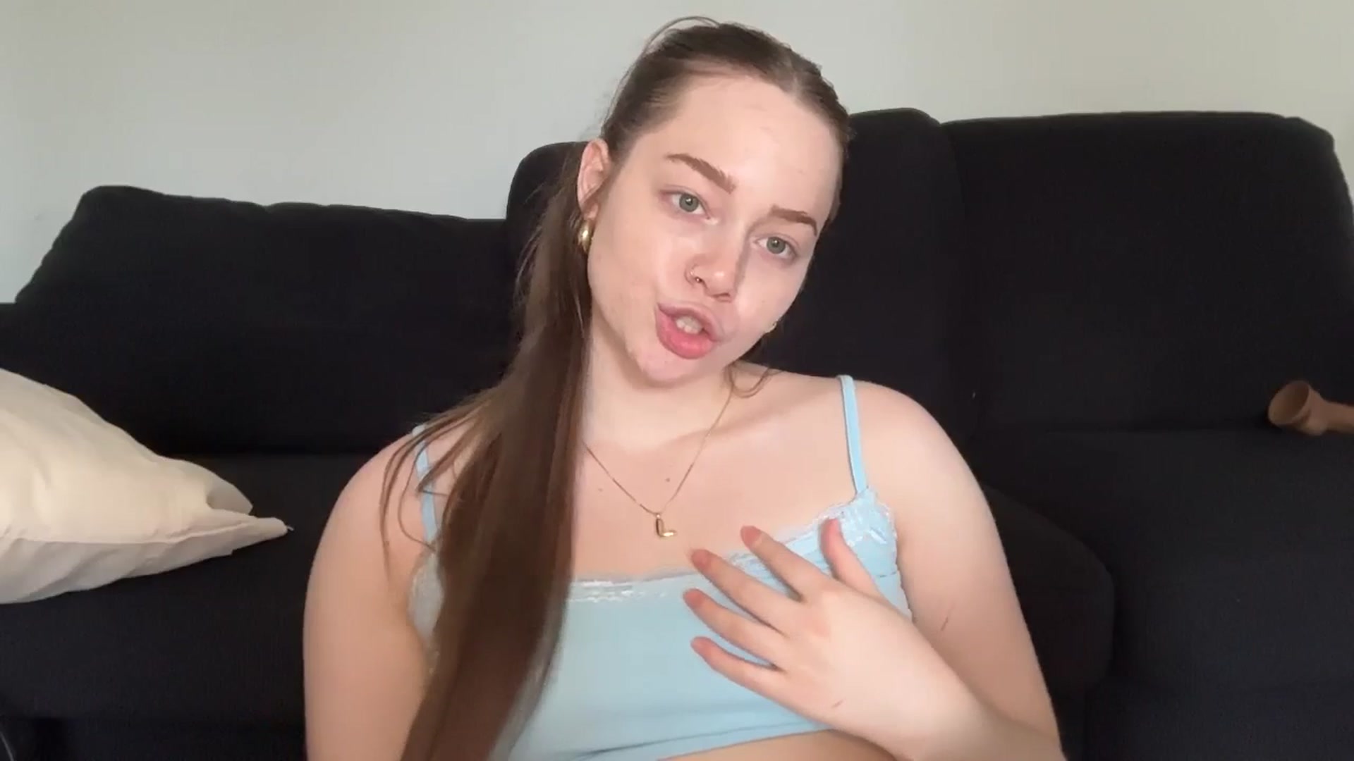 Gallery image thumbnail from Madisonfoxx69's myfreecams stream on, 05/05/2026, 19:30 image 3 of 20