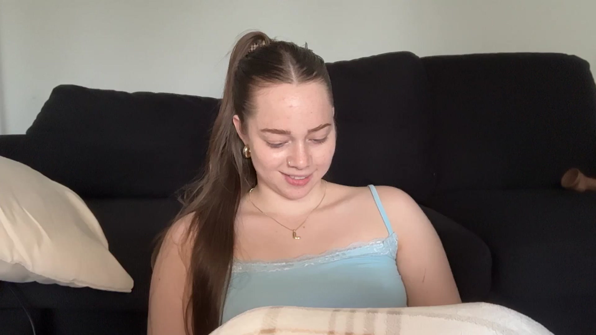 Gallery image thumbnail from Madisonfoxx69's myfreecams stream on, 05/05/2026, 19:30 image 20 of 20