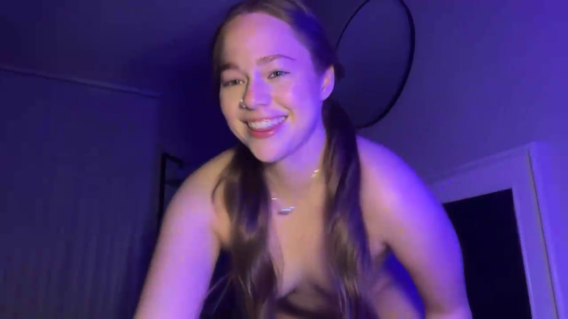 Gallery image thumbnail from Madisonfoxx69's myfreecams stream on, 05/15/2026, 01:46 image 14 of 20