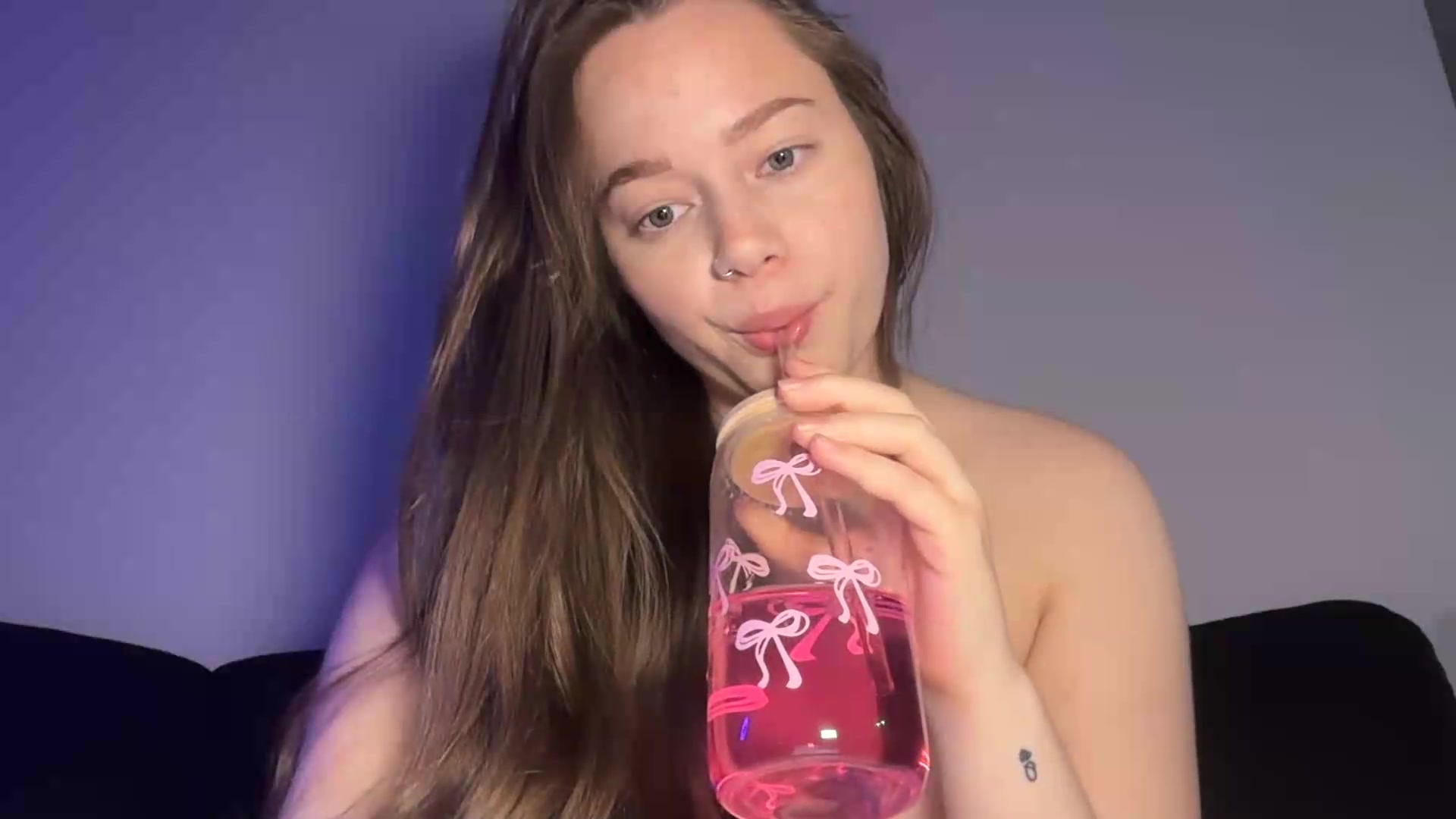 Gallery image thumbnail from Madisonfoxx69's myfreecams stream on, 05/15/2026, 03:47 image 16 of 20