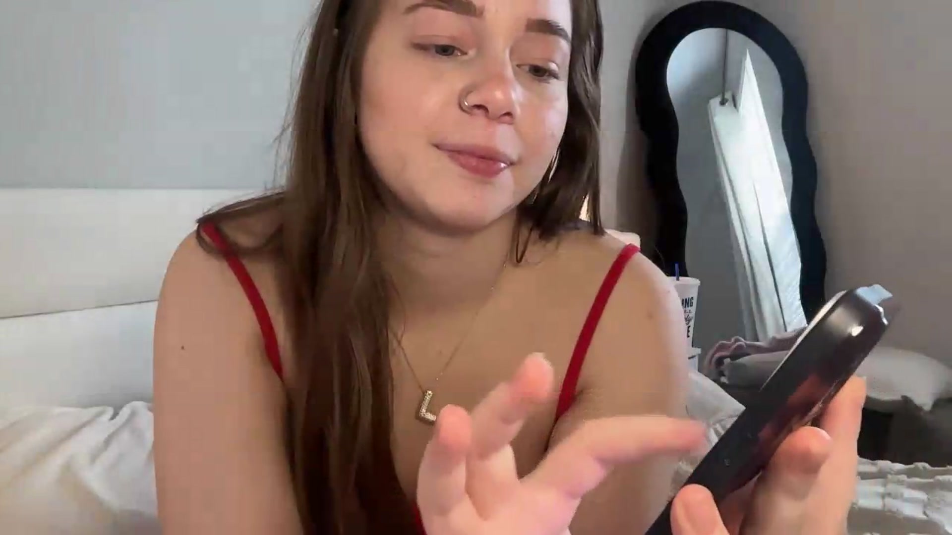 Gallery image thumbnail from Madisonfoxx69's myfreecams stream on, 06/01/2026, 17:24 image 10 of 20