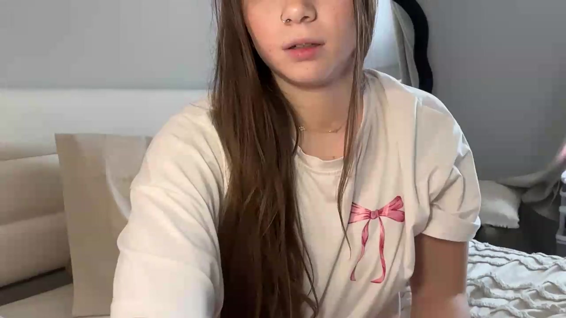 Gallery image thumbnail from Madisonfoxx69's myfreecams stream on, 06/19/2026, 19:17 image 20 of 20