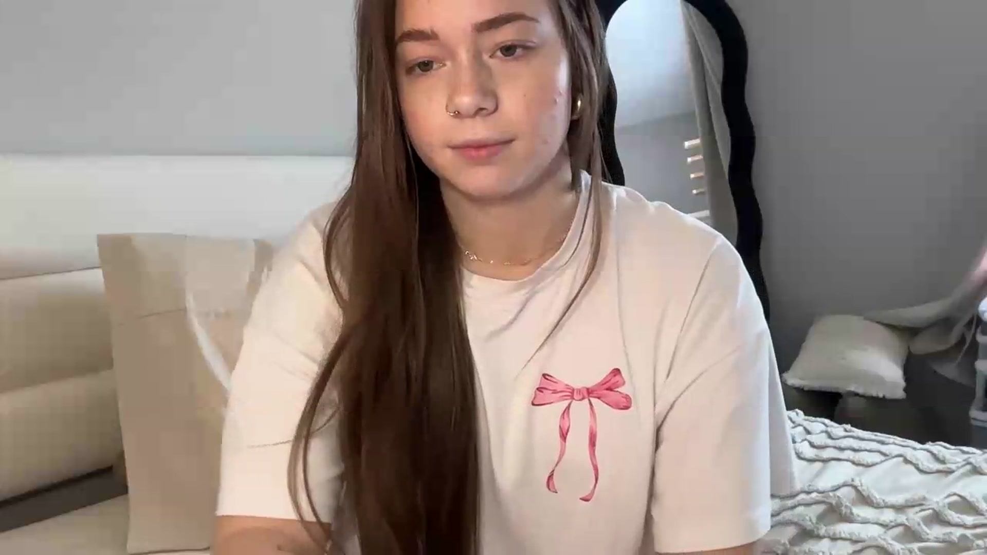 Gallery image thumbnail from Madisonfoxx69's myfreecams stream on, 06/19/2026, 19:17 image 19 of 20