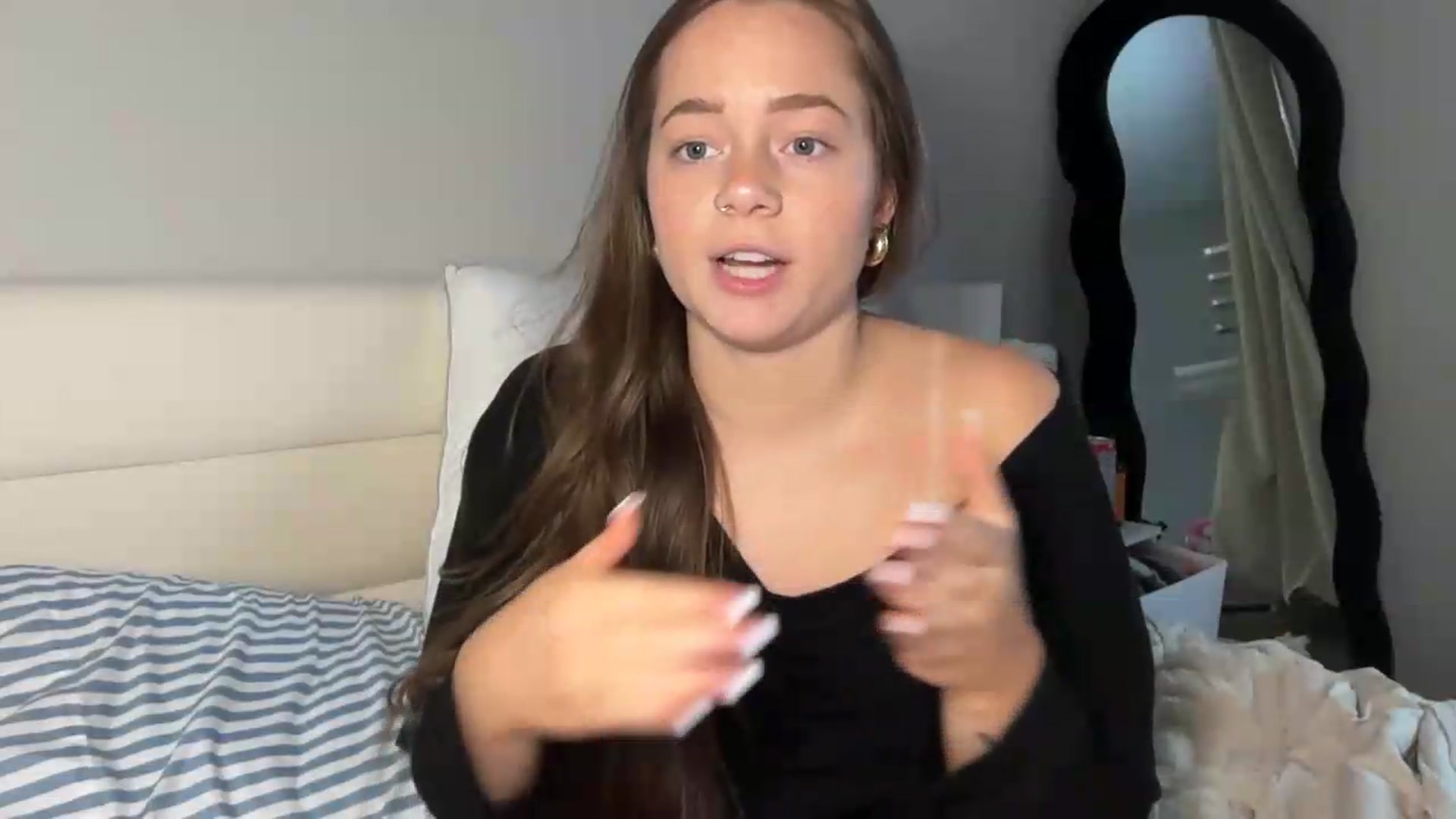 Gallery image thumbnail from Madisonfoxx69's myfreecams stream on, 07/11/2026, 20:22 image 20 of 20