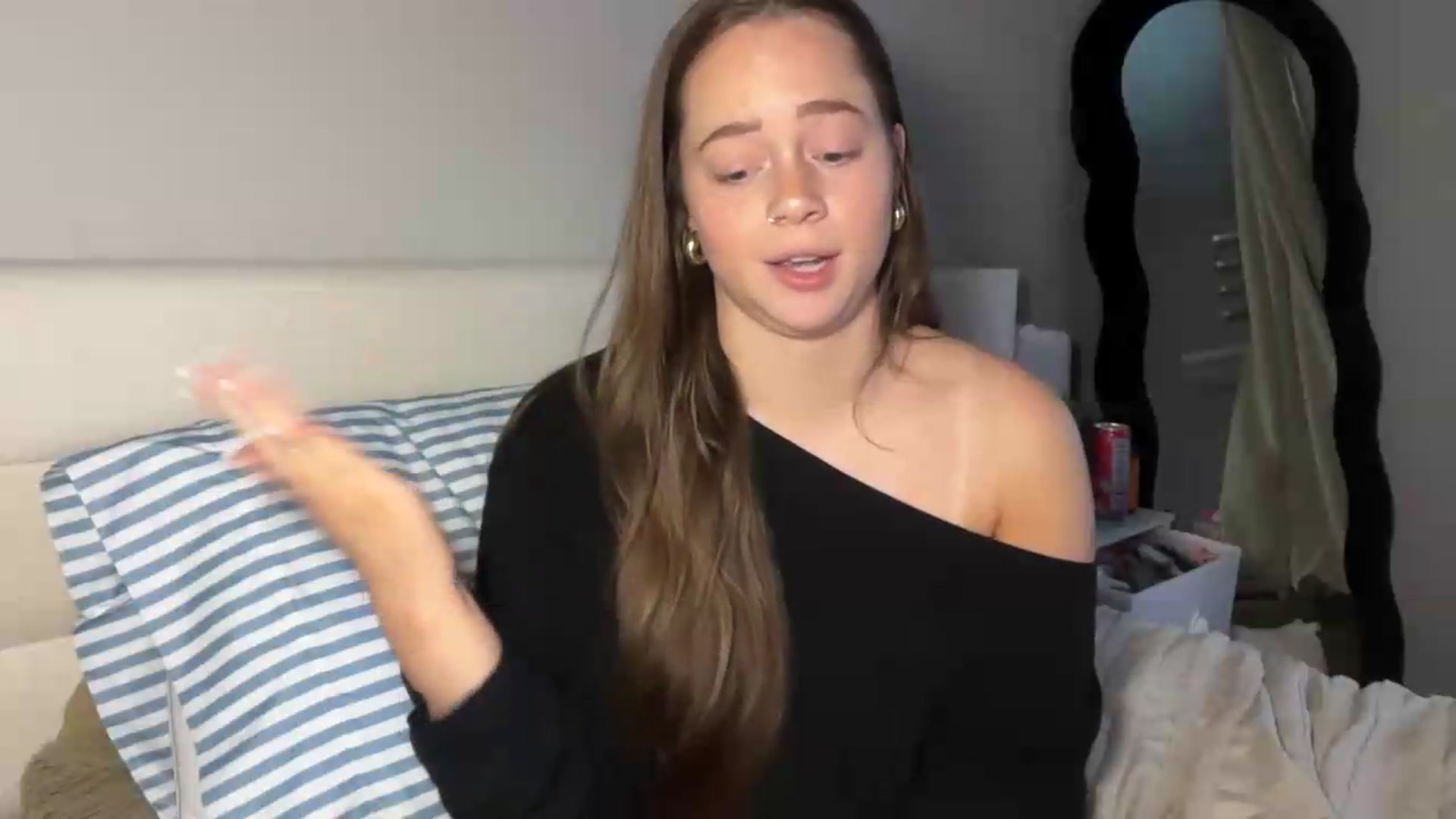 Gallery image thumbnail from Madisonfoxx69's myfreecams stream on, 07/11/2026, 20:22 image 15 of 20