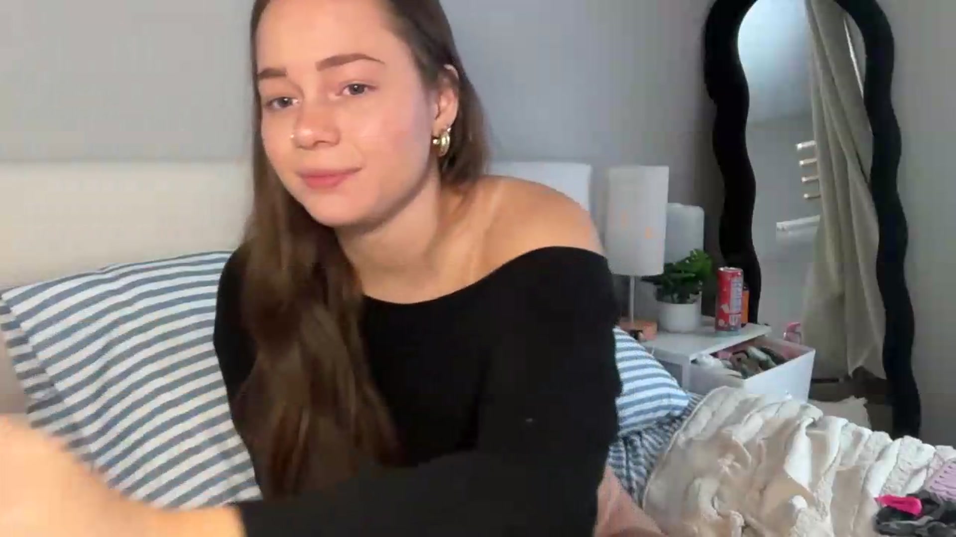 Gallery image thumbnail from Madisonfoxx69's myfreecams stream on, 07/11/2026, 20:22 image 10 of 20