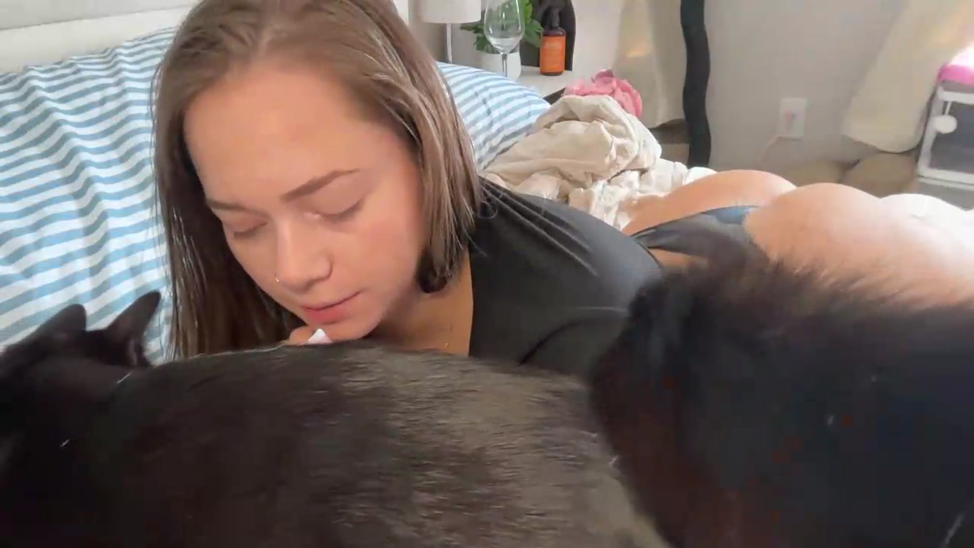 Gallery image thumbnail from Madisonfoxx69's myfreecams stream on, 07/12/2026, 19:50 image 11 of 20