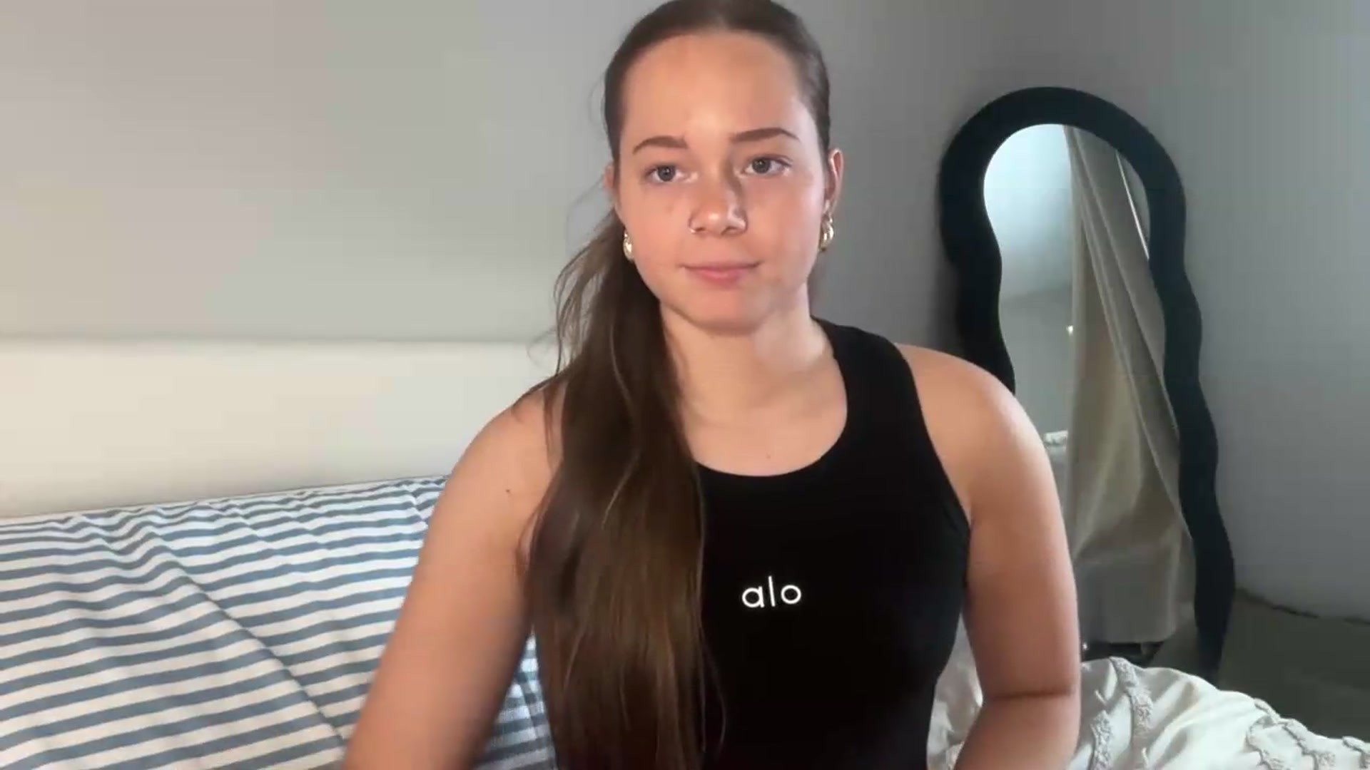Gallery image thumbnail from Madisonfoxx69's myfreecams stream on, 07/16/2026, 23:55 image 9 of 20