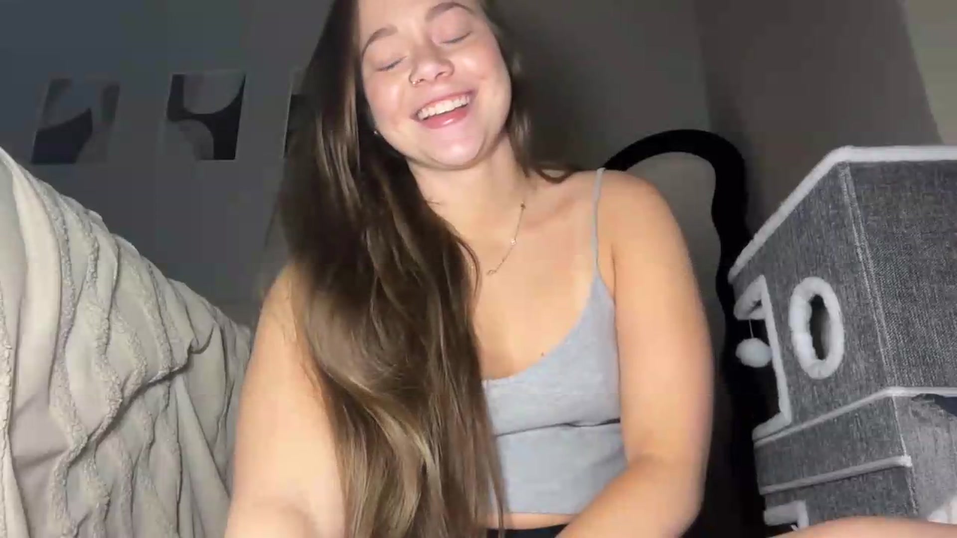 Gallery image thumbnail from Madisonfoxx69's myfreecams stream on, 08/15/2026, 02:00 image 11 of 20