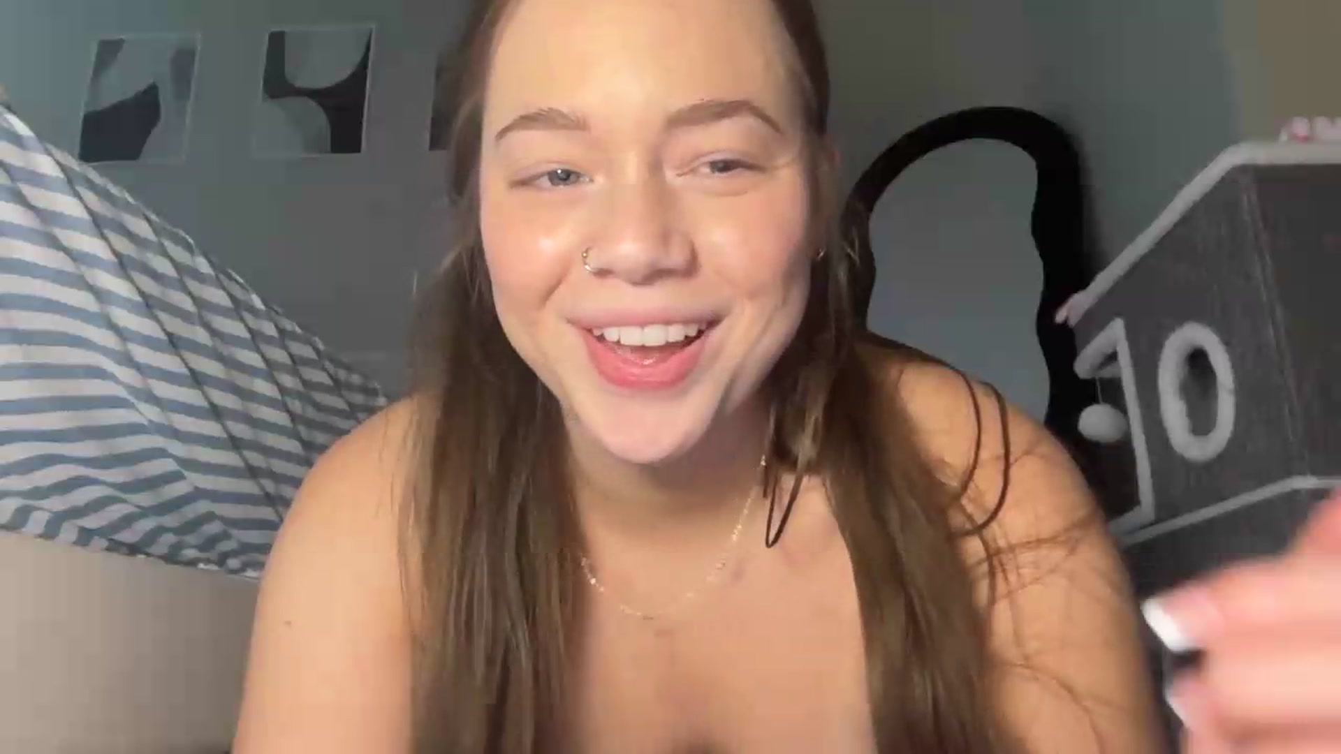 Gallery image thumbnail from Madisonfoxx69's myfreecams stream on, 08/15/2026, 19:49 image 20 of 20