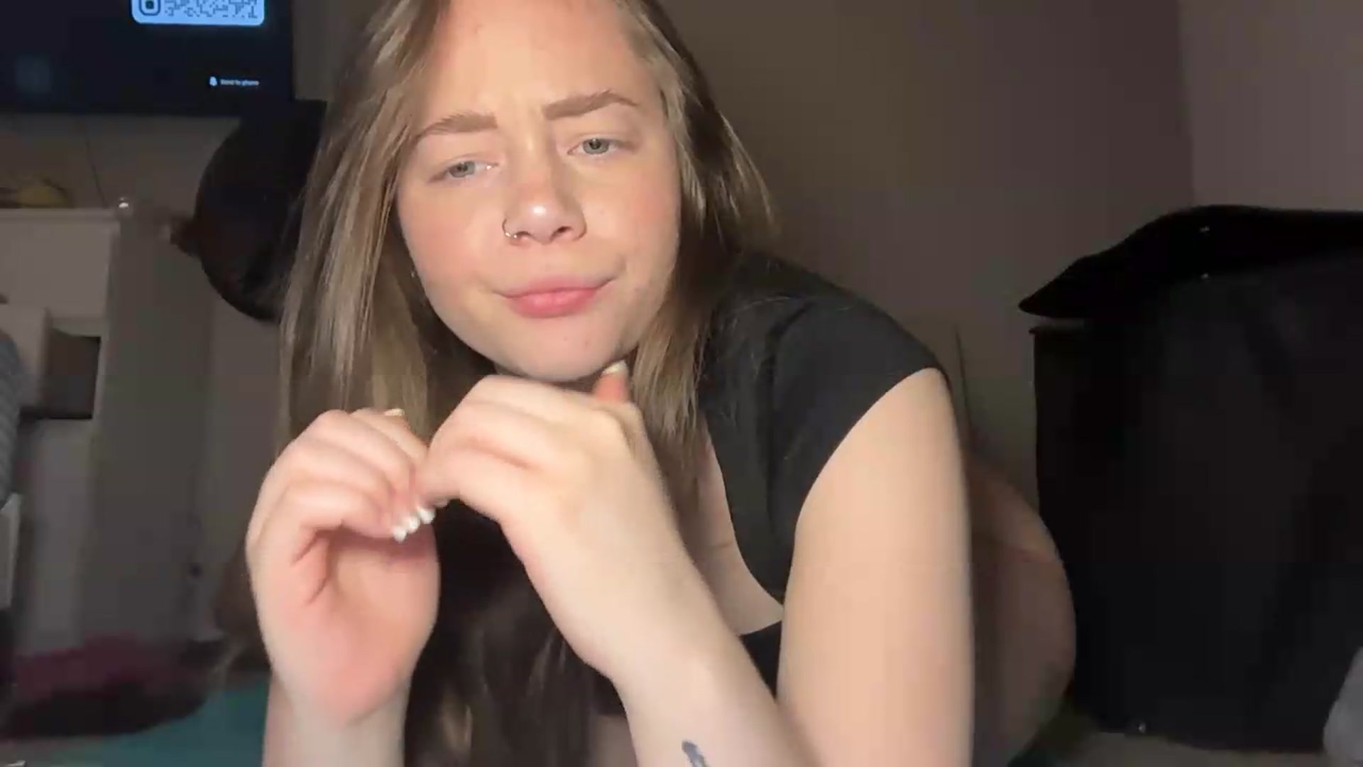 Gallery image thumbnail from Madisonfoxx69's myfreecams stream on, 08/24/2026, 01:21 image 13 of 20