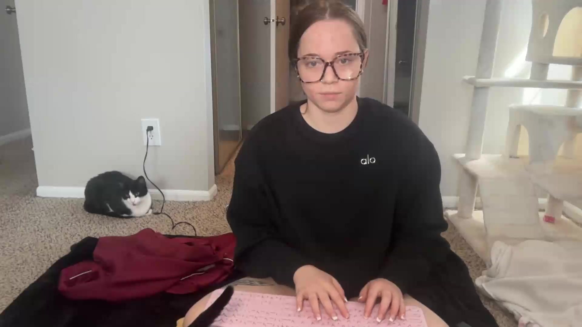 Gallery image thumbnail from Madisonfoxx69's myfreecams stream on, 08/31/2026, 16:26 image 18 of 20