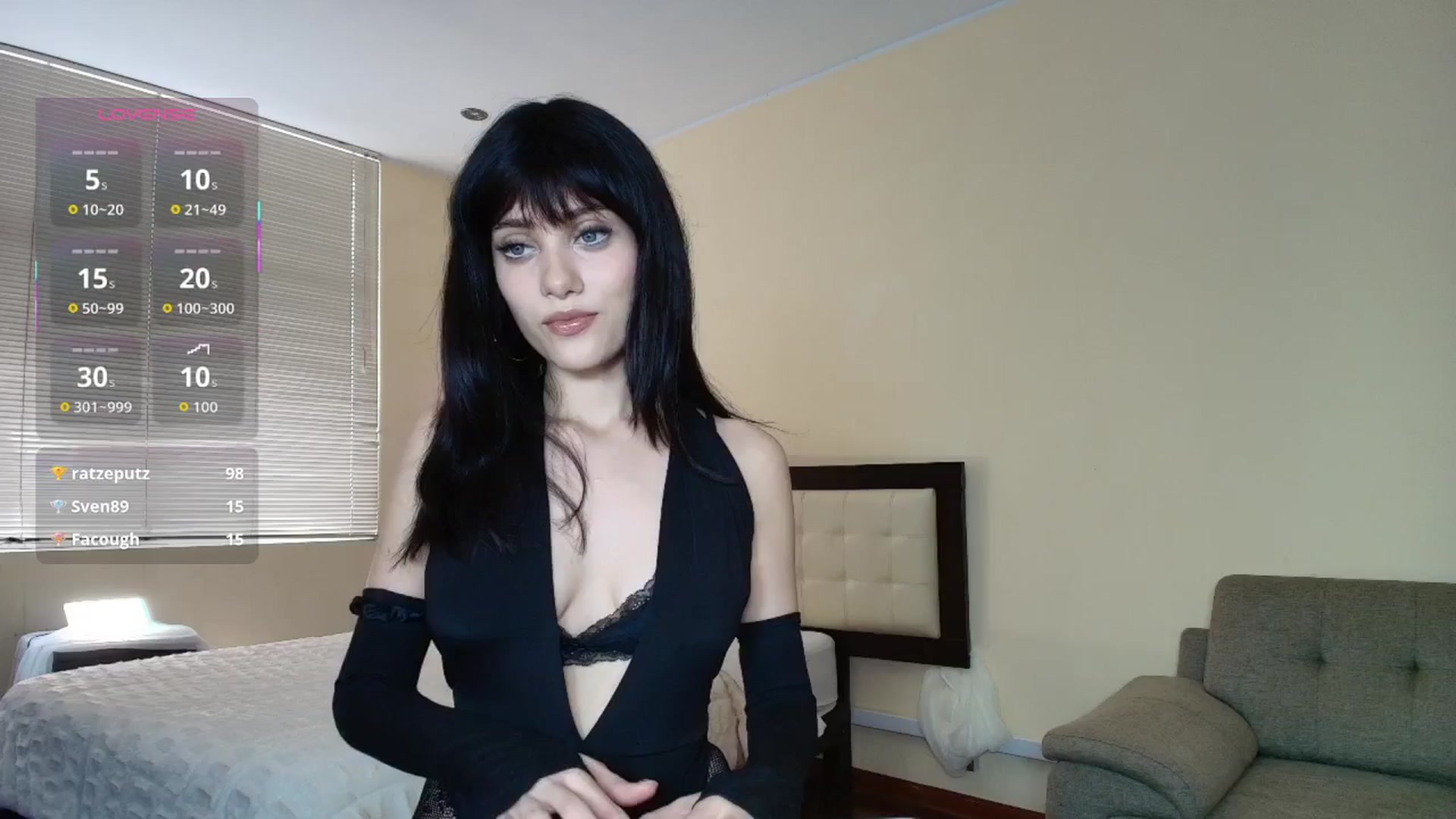 Gallery image thumbnail from Madisonsroom's myfreecams stream on, 04/13/2026, 16:35 image 16 of 20