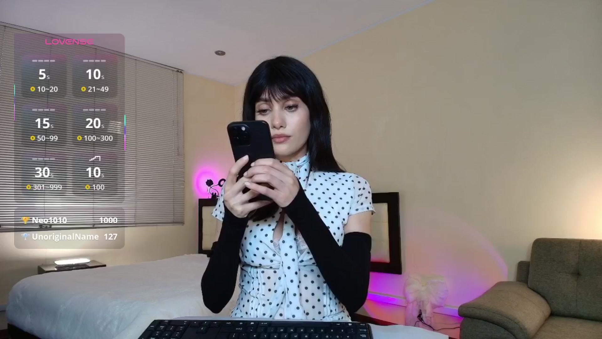 Gallery image thumbnail from Madisonsroom's myfreecams stream on, 04/22/2026, 23:38 image 13 of 20