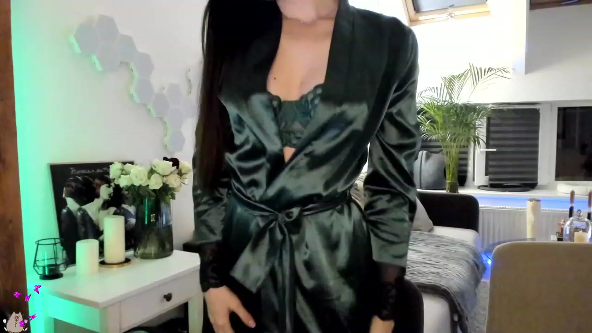 Gallery image thumbnail from Mads___'s myfreecams stream on, 08/04/2023, 24:43 image 5 of 20