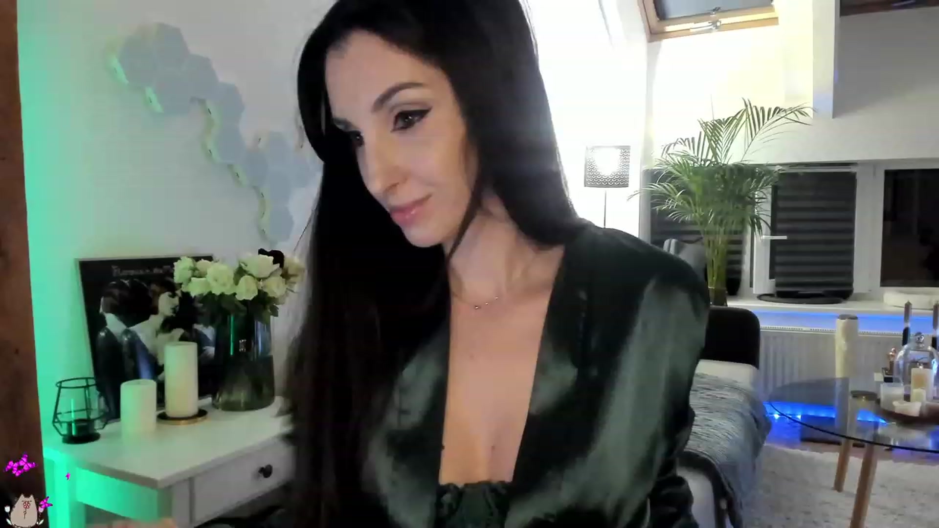 Gallery image thumbnail from Mads___'s myfreecams stream on, 08/04/2023, 24:43 image 11 of 20