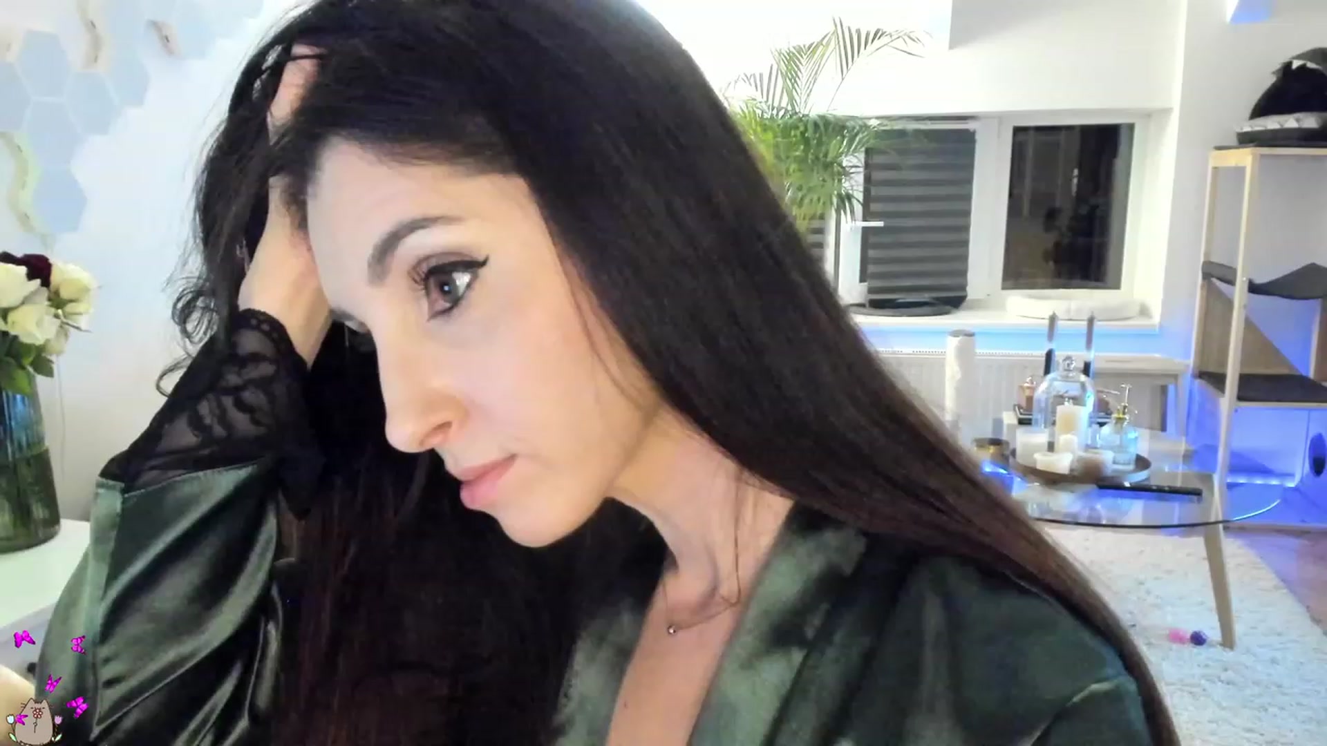 Gallery image thumbnail from Mads___'s myfreecams stream on, 08/04/2023, 01:18 image 8 of 20