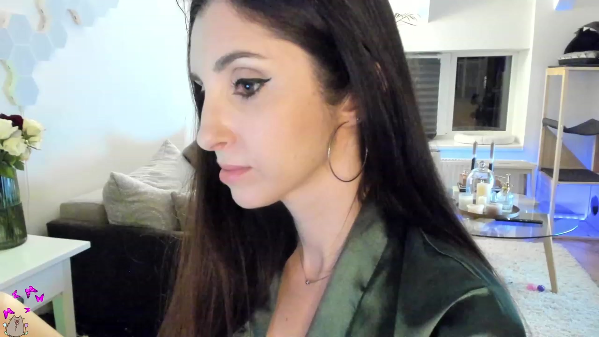 Gallery image thumbnail from Mads___'s myfreecams stream on, 08/04/2023, 01:18 image 4 of 20