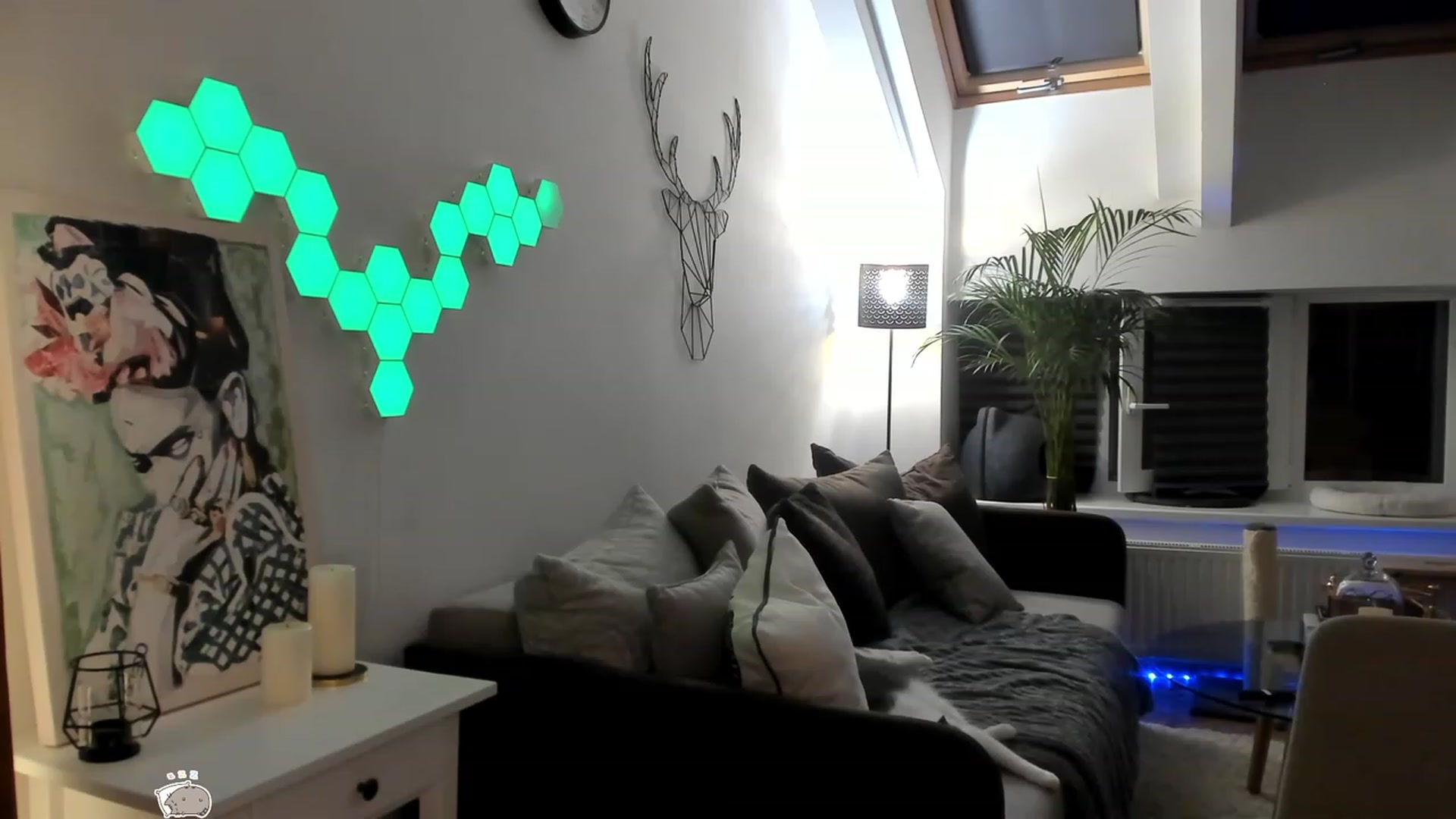 Gallery image thumbnail from Mads___'s myfreecams stream on, 08/04/2023, 23:44 image 9 of 20