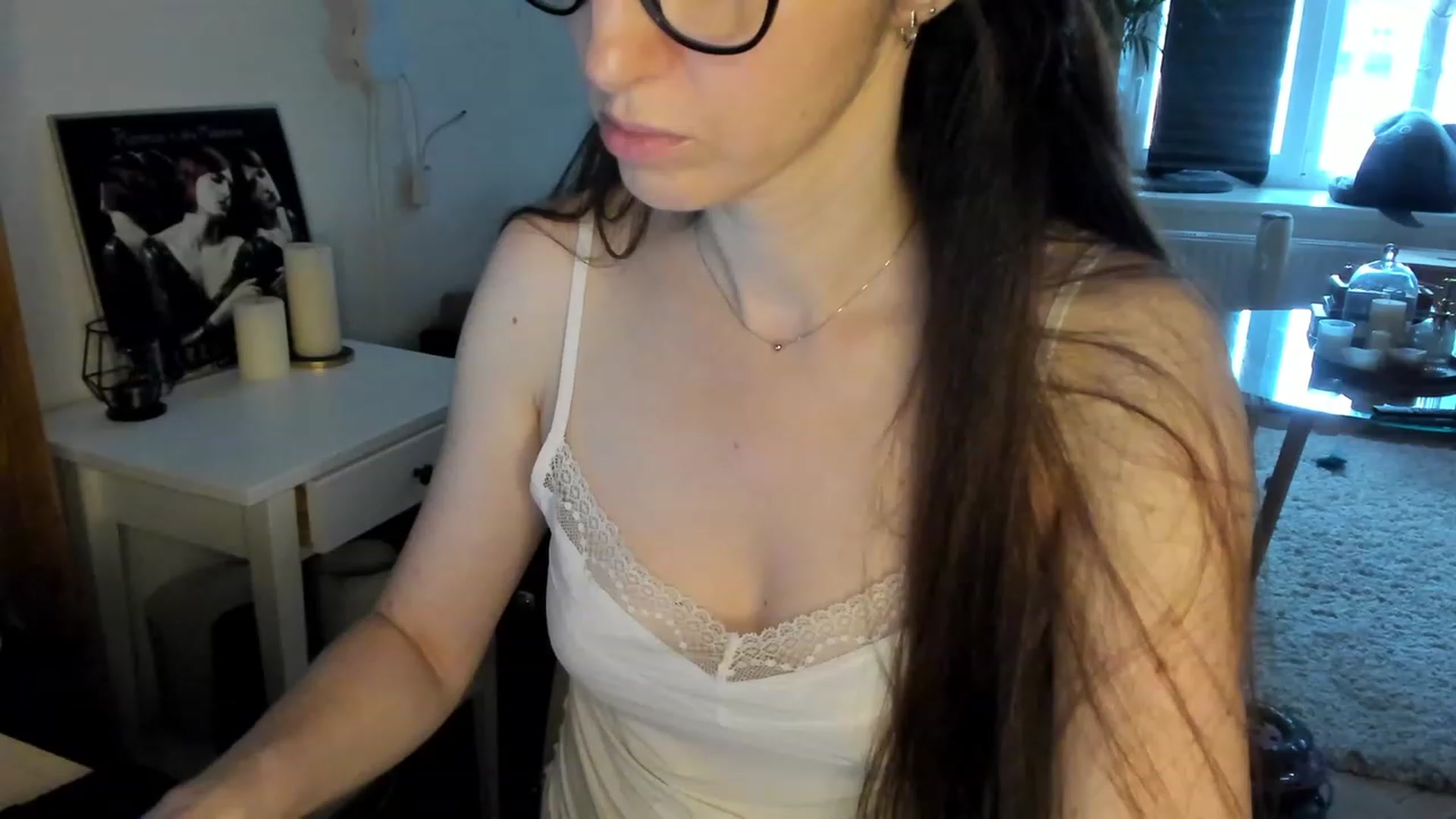 Gallery image thumbnail from Mads___'s myfreecams stream on, 08/06/2023, 05:34 image 14 of 20