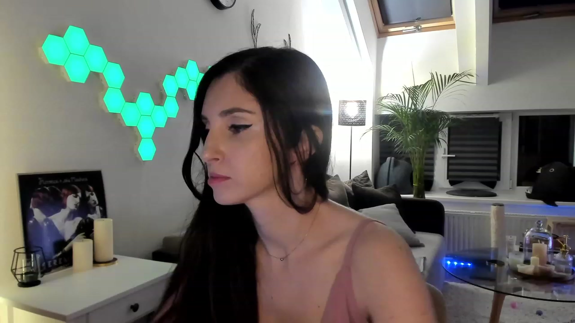 Gallery image thumbnail from Mads___'s myfreecams stream on, 08/09/2023, 01:45 image 20 of 20
