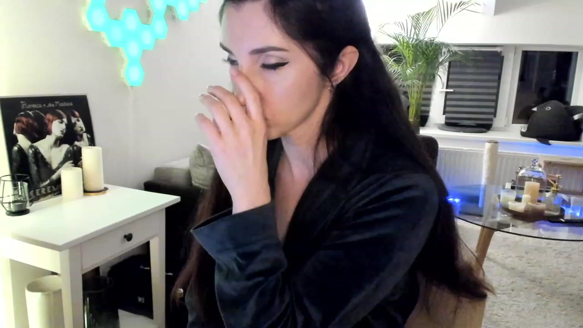 Gallery image thumbnail from Mads___'s myfreecams stream on, 08/10/2023, 01:22 image 3 of 20