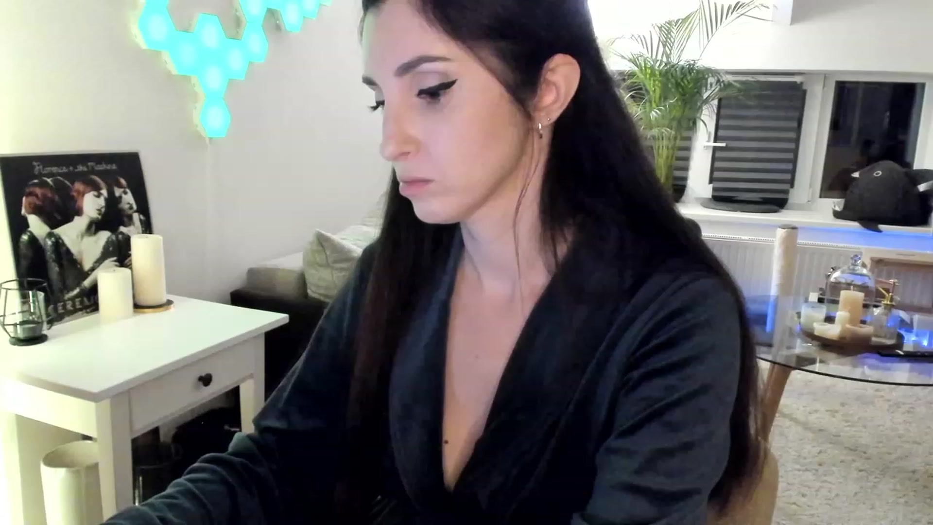 Gallery image thumbnail from Mads___'s myfreecams stream on, 08/10/2023, 01:22 image 4 of 20