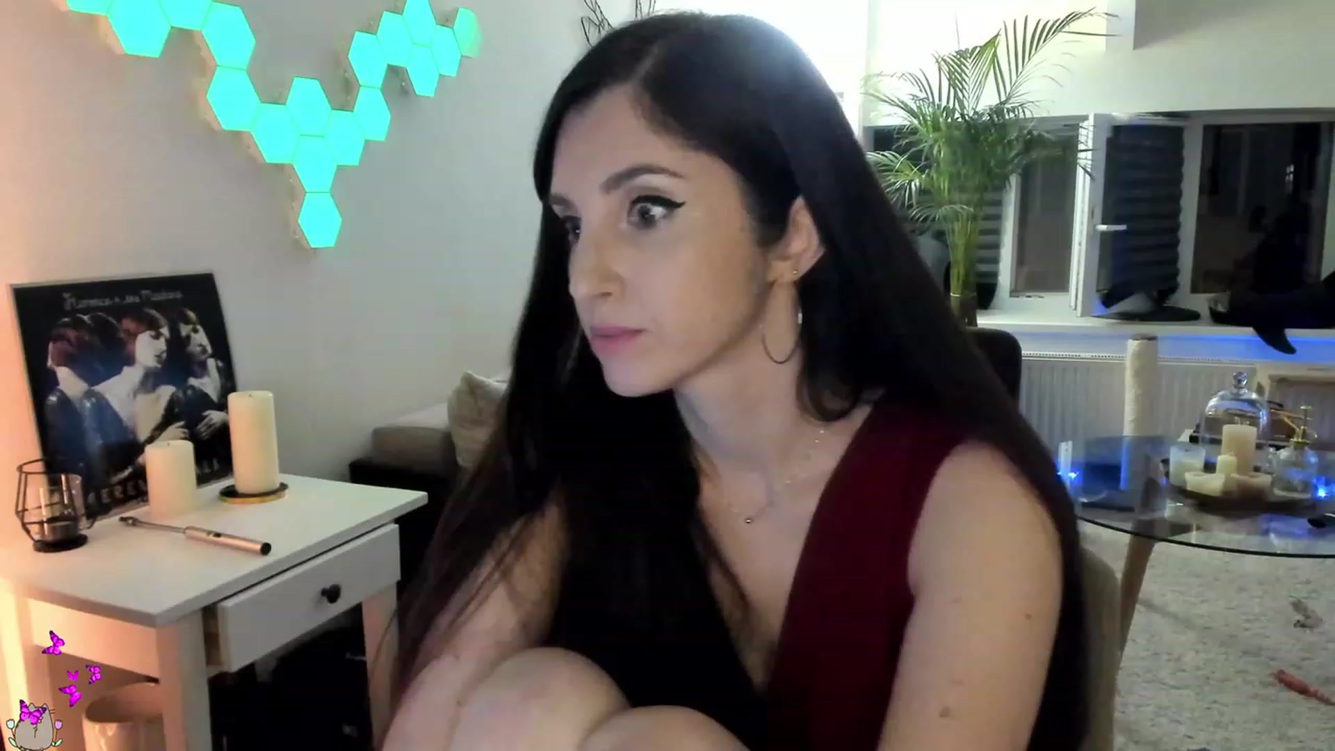 Gallery image thumbnail from Mads___'s myfreecams stream on, 08/12/2023, 24:25 image 6 of 20
